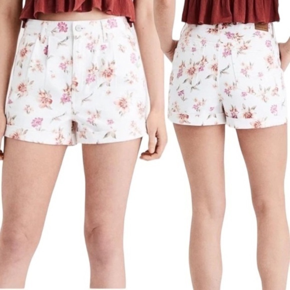 American Eagle Floral Shorts